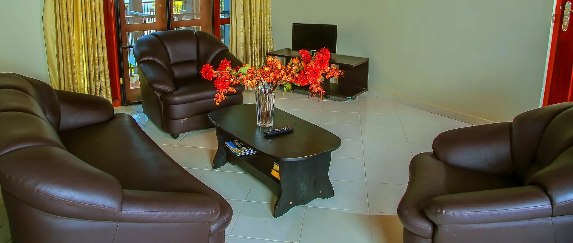 Christima Residencia Bed and Breakfast Negombo